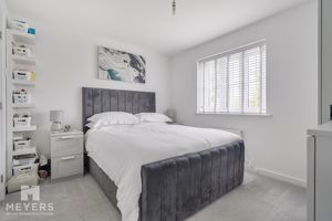 Bed 1- click for photo gallery